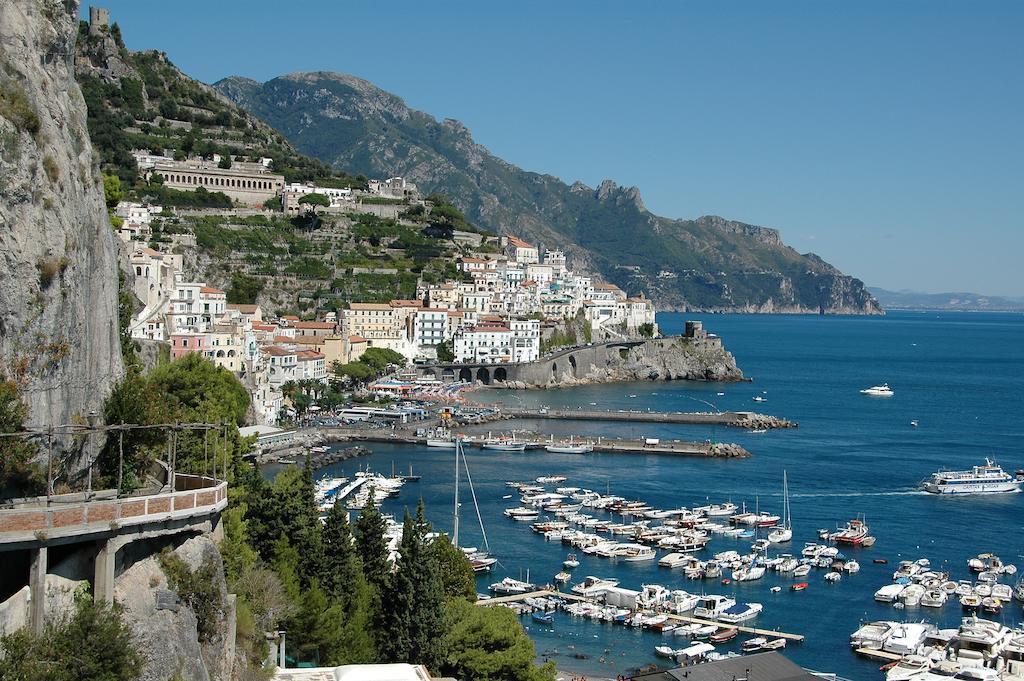 Amalfi Andrea'S House Hotell Eksteriør bilde